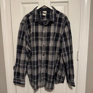 The North Face | Dark Gray Plaid Shirt